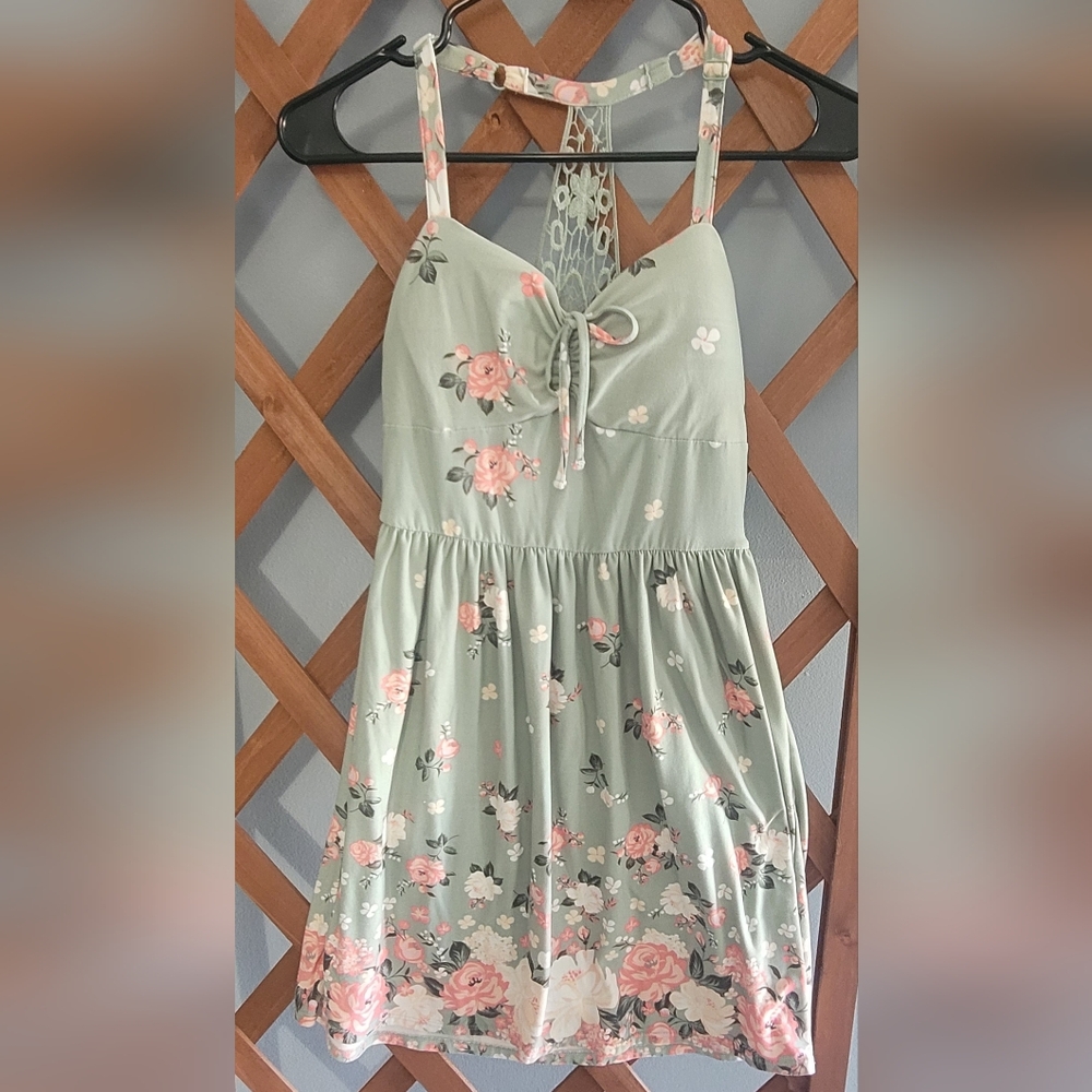 Floral Green Sleeveless Dress